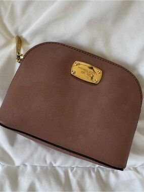 Michael Kors Mauve Pink Saffiano Leather Cosmetic Pouch with Gold Hardware